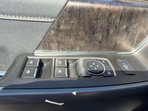 Used 2024 Ford F450 Lariat w/ Lariat Ultimate Package AWD/4WD image 16