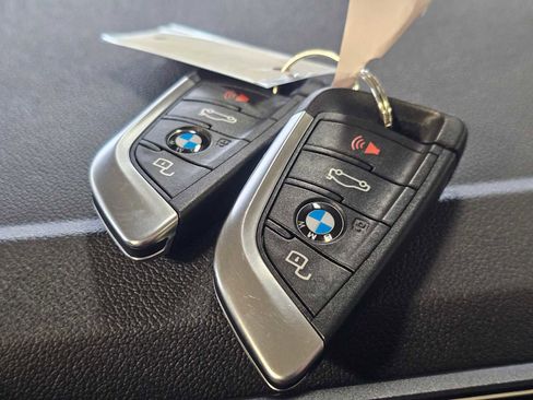 Certified 2023 BMW i4 eDrive35 w/ Premium Package RWD image 37