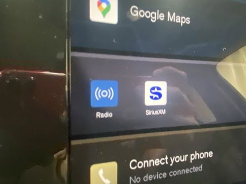 Certified 2025 Volvo XC40 B5 Core image 20