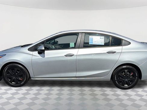 Used 2019 Chevrolet Cruze LS w/ LS Fleet Convenience Package FWD image 8