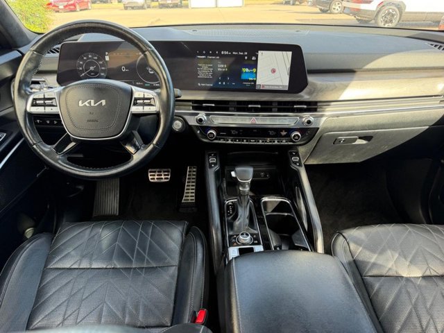 Used 2023 Kia Telluride SX Prestige X-Pro AWD/4WD image 12
