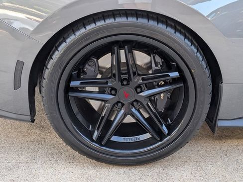 Used 2024 Ford Mustang Dark Horse RWD image 3