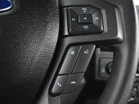 Used 2016 Ford F150 XL w/ Equipment Group 101A Mid AWD/4WD image 18