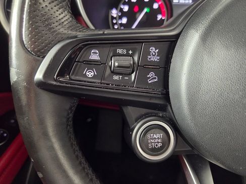 Used 2021 Alfa Romeo Stelvio Ti w/ Active Assist 2 Package TI AWD/4WD image 18