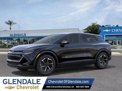 New 2026 Chevrolet Equinox EV LT FWD image 2