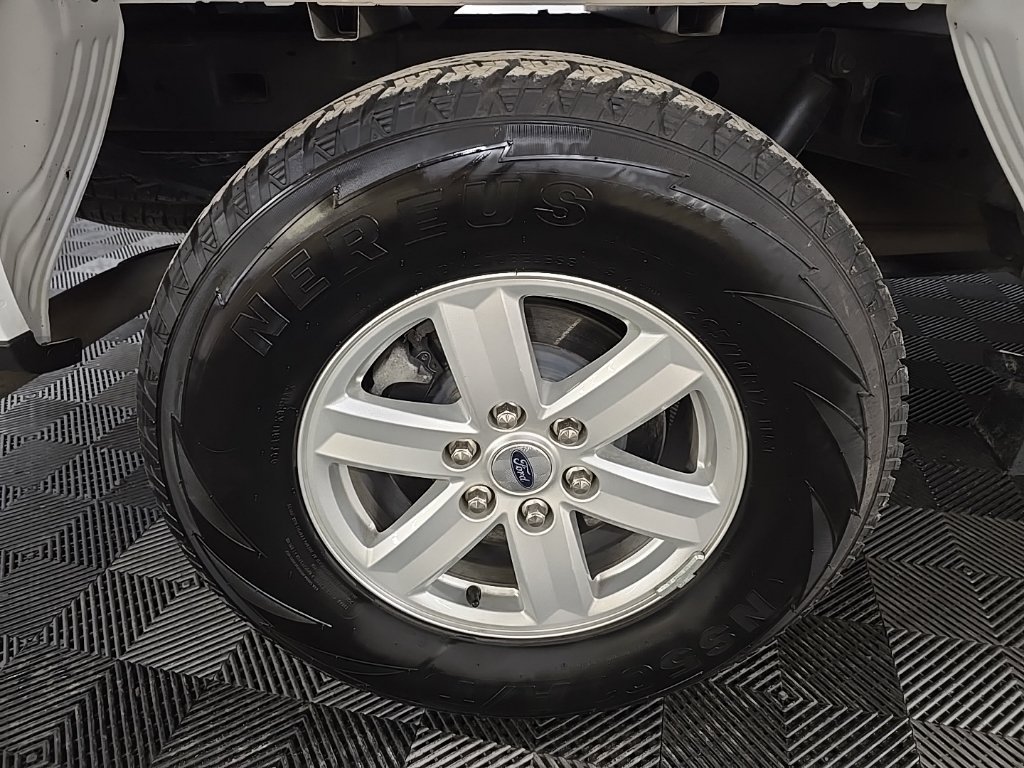 Used 2021 Ford F150 XLT AWD/4WD image 14