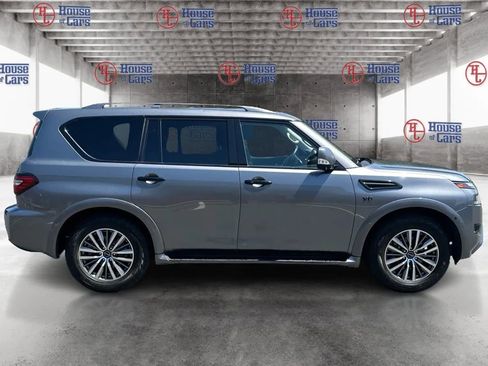 Used 2021 Nissan Armada SL w/ Captain's Chairs Package AWD/4WD image 4