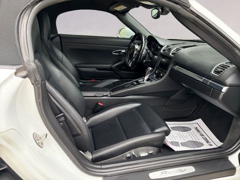 Used 2014 Porsche Boxster image 15