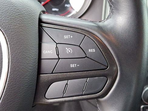 Used 2023 Dodge Charger SXT image 17