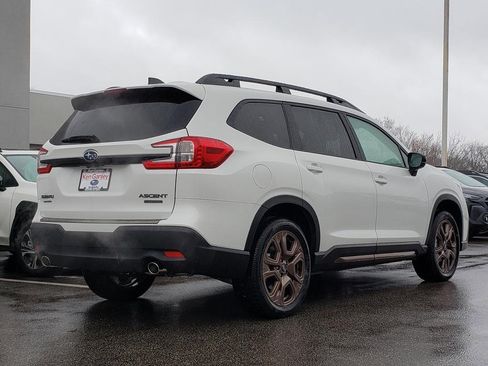 New 2025 Subaru Ascent Bronze Edition image 3
