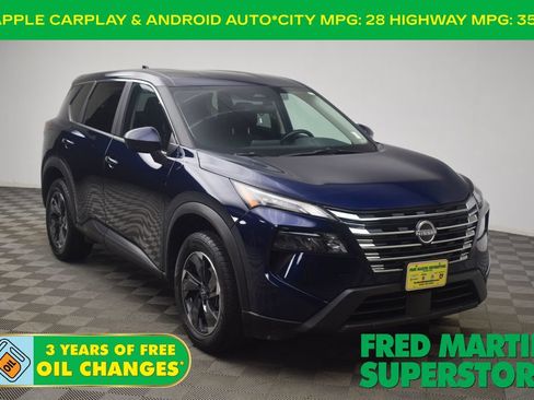 Used 2025 Nissan Rogue SV AWD/4WD image 1
