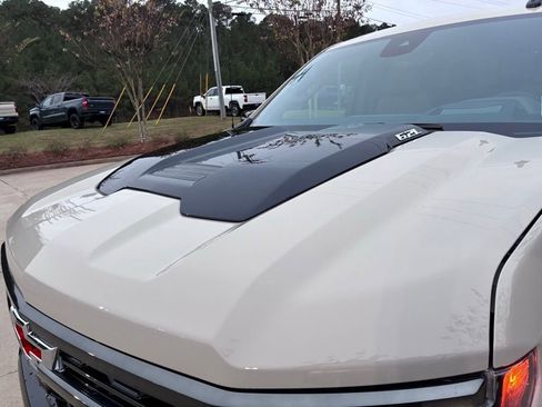 New 2026 Chevrolet Silverado 1500 ZR2 image 16