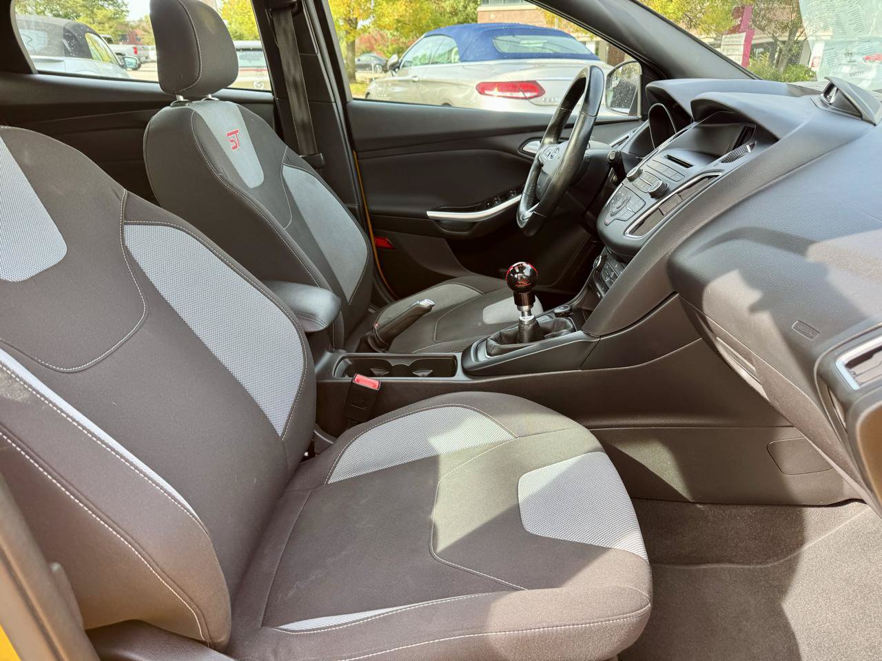 Used 2015 Ford Focus ST FWD image 23