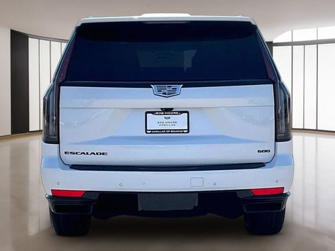 Used 2023 Cadillac Escalade ESV Sport Platinum w/ LPO, ONYX Package AWD/4WD image 4