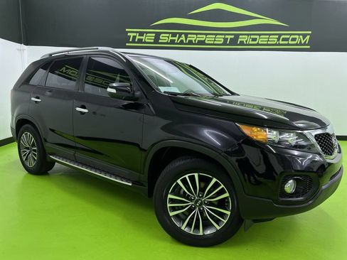 Used 2012 Kia Sorento LX w/ Convenience Pkg FWD image 1