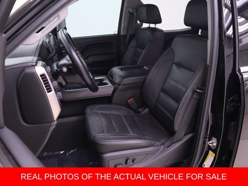 Used 2019 GMC Sierra 2500 Denali w/ Duramax Plus Package image 4