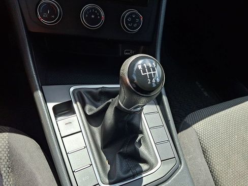 Used 2019 Volkswagen Jetta S FWD image 15