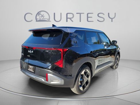 New 2027 Kia Seltos EX FWD image 3