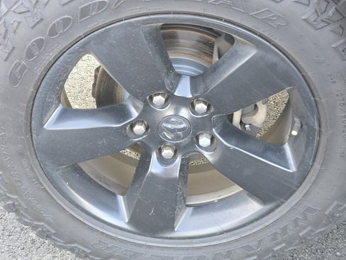 Used 2015 RAM 1500 Express w/ Black Ram 1500 Express Group image 13