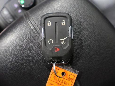 Used 2024 GMC Terrain SLT AWD/4WD image 25