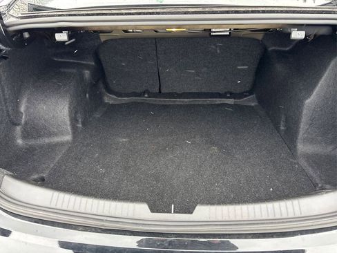 Used 2025 Chevrolet Malibu LT FWD image 11