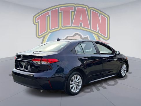 Certified 2025 Toyota Corolla LE w/ LE Premium Package FWD image 3