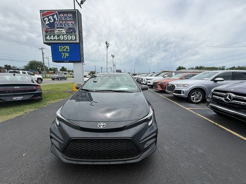 Used 2024 Toyota Corolla XSE FWD image 9