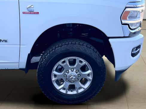 Used 2024 RAM 2500 Laramie AWD/4WD image 42