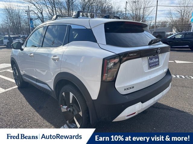 New 2026 Nissan Kicks SR w/ Cold Weather Package AWD/4WD image 7