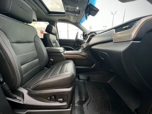Used 2019 GMC Yukon XL Denali w/ Denali Ultimate Package image 34