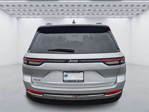 New 2024 Jeep Grand Cherokee Limited 4xe image 4