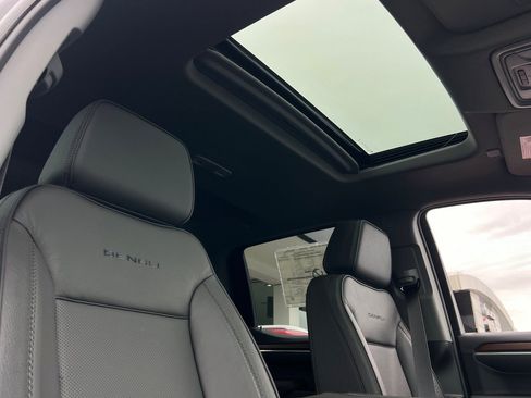 New 2026 GMC Sierra 1500 Denali AWD/4WD image 15