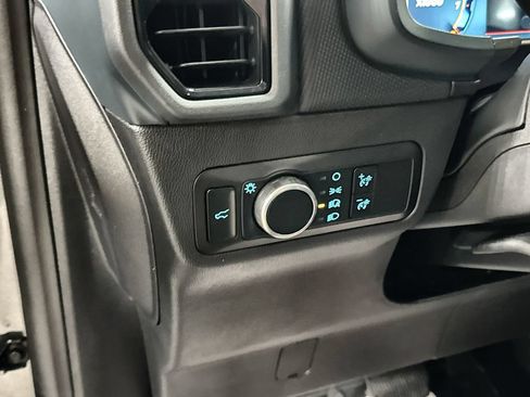 Used 2025 Ford Bronco Sport Heritage AWD/4WD image 16