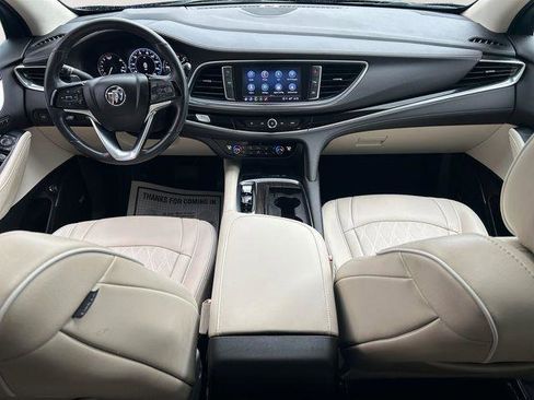 Used 2022 Buick Enclave Avenir AWD/4WD image 10