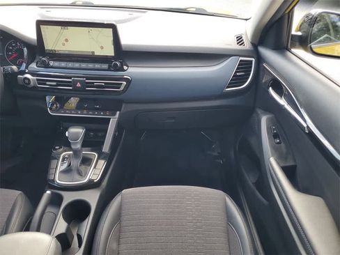 Used 2023 Kia Seltos S w/ Navigation Package image 13