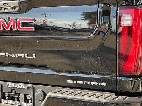 New 2026 GMC Sierra 2500 Denali w/ Technology Package image 25