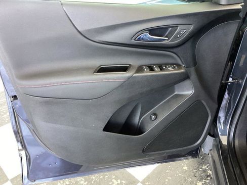 Used 2022 Chevrolet Equinox RS FWD image 22