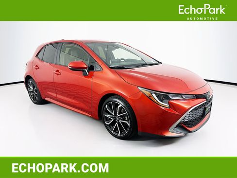 Used 2020 Toyota Corolla XSE FWD image 1