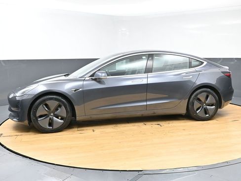 Used 2018 Tesla Model 3 Long Range image 5