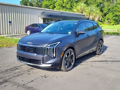 New 2026 Kia Sportage SX FWD image 3