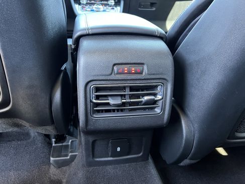 Certified 2022 Lincoln Corsair FWD w/ Premium Package image 32