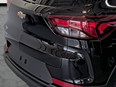 New 2026 Chevrolet TrailBlazer LS w/ LS Convenience Package FWD image 15