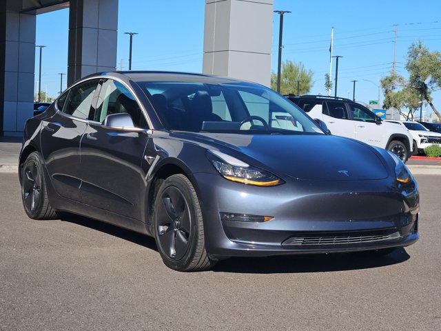 Used 2018 Tesla Model 3 Long Range RWD image 2