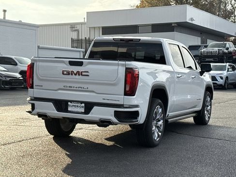 Used 2024 GMC Sierra 1500 Denali w/ Denali Reserve Package image 3