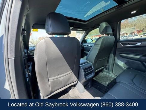 Certified 2025 Volkswagen Atlas Cross Sport SEL R-Line AWD/4WD image 11