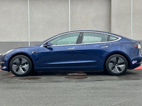 Used 2018 Tesla Model 3 Long Range RWD image 7