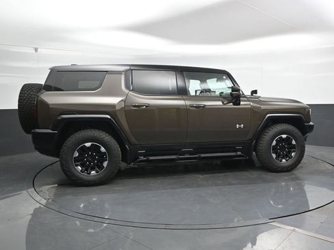 Used 2024 GMC Hummer EV 3X w/ Extreme Off-Road Package AWD/4WD image 9