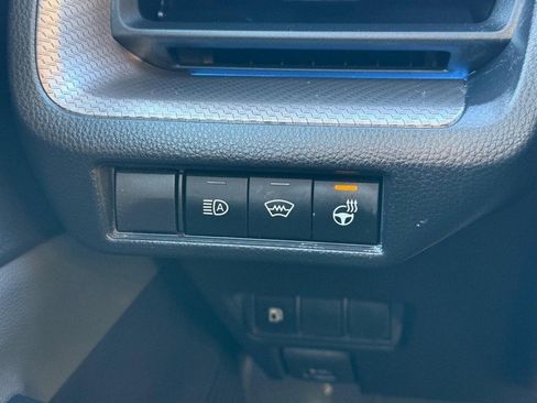 Used 2023 Toyota Prius XLE image 29