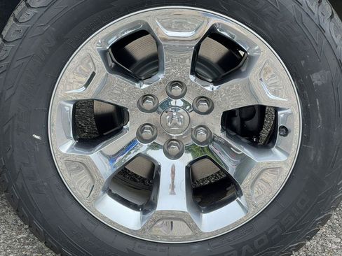 Used 2019 RAM 1500 Big Horn AWD/4WD image 9