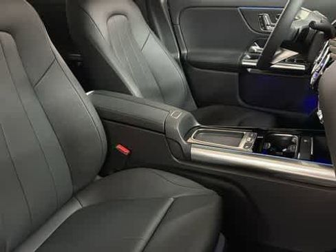 Certified 2026 Mercedes-Benz GLA 250 4MATIC image 38